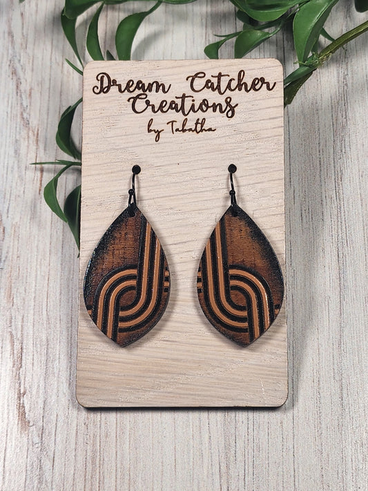 Retro Teardrop Wood Earrings- Black & Tan