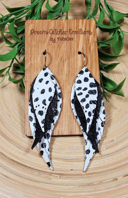 Layered Feathers- Black & White Spots